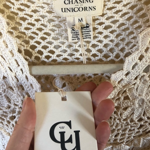 SOLD ⚡️BNWT Chasing Unicorns Hickory Winds Crochet Top 🕊 - Picture 8 of 16